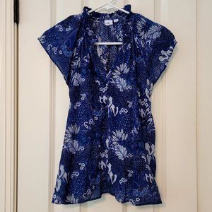 GAP Blue Floral Short Sleeve Split-Neck Top